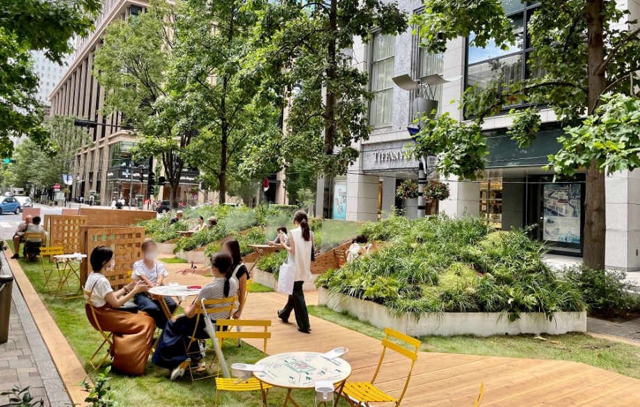Marunouchi Street Park