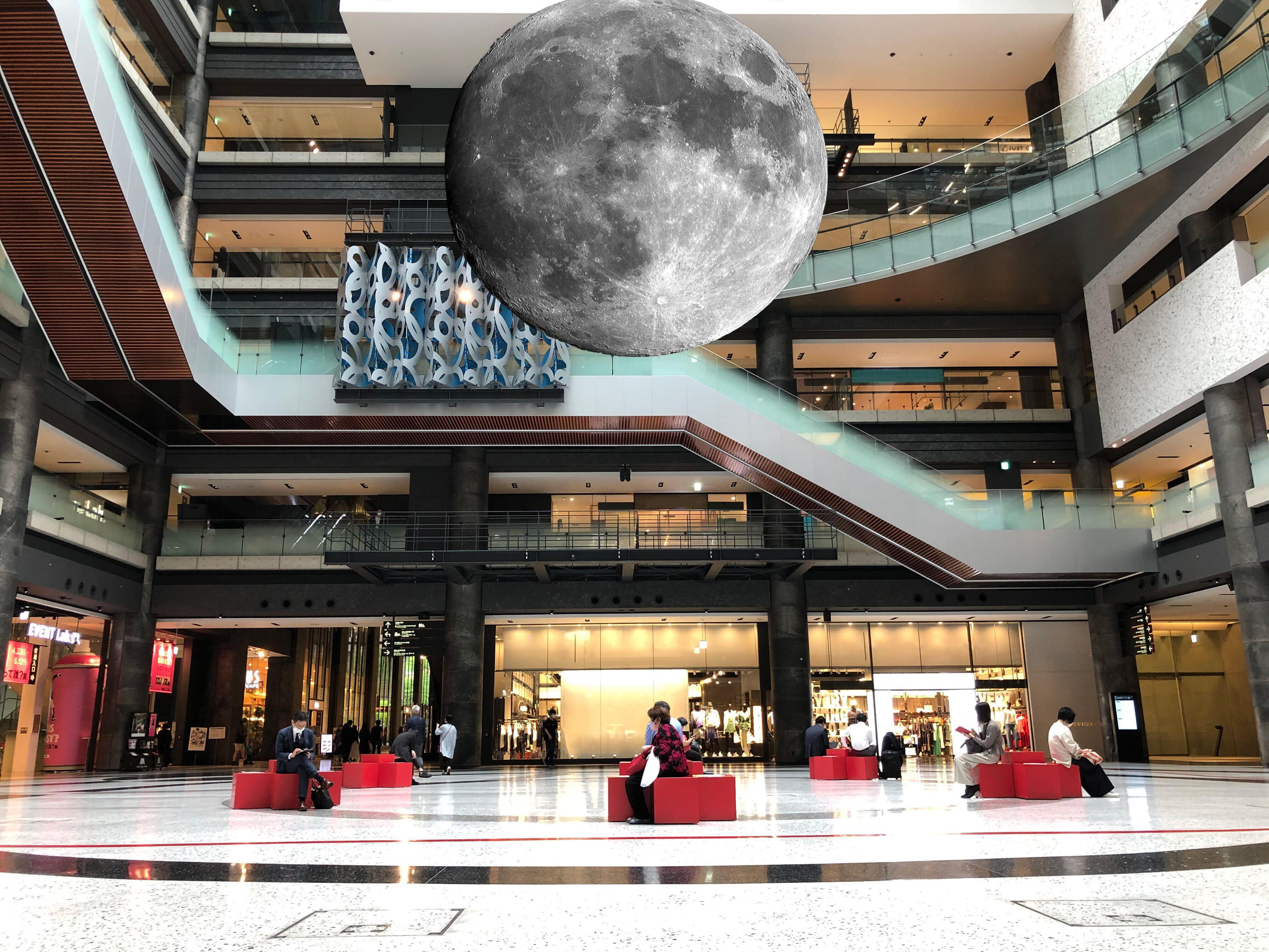 （p.2）GRAND MOON.jpg