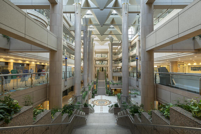 ランドマークプラザ